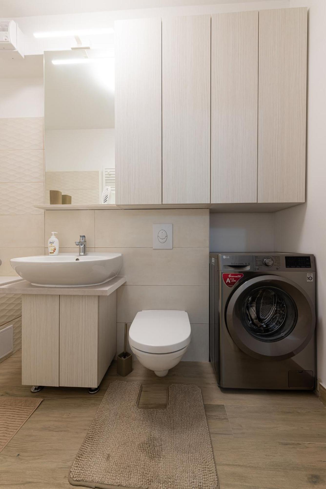 Ines - Modern 2Br Apartment With Garden Views บูคาเรสต์ ภายนอก รูปภาพ