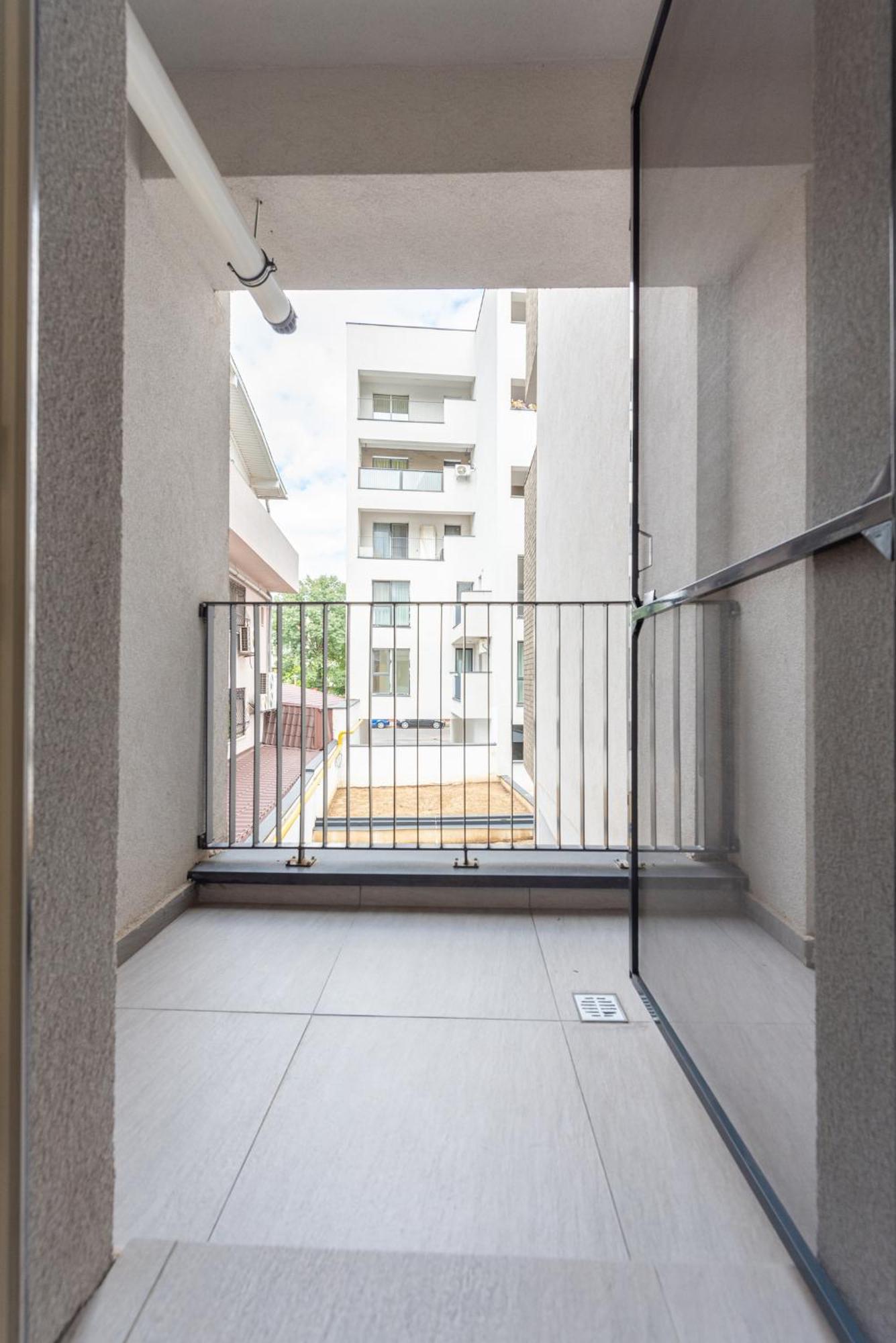 Ines - Modern 2Br Apartment With Garden Views บูคาเรสต์ ภายนอก รูปภาพ